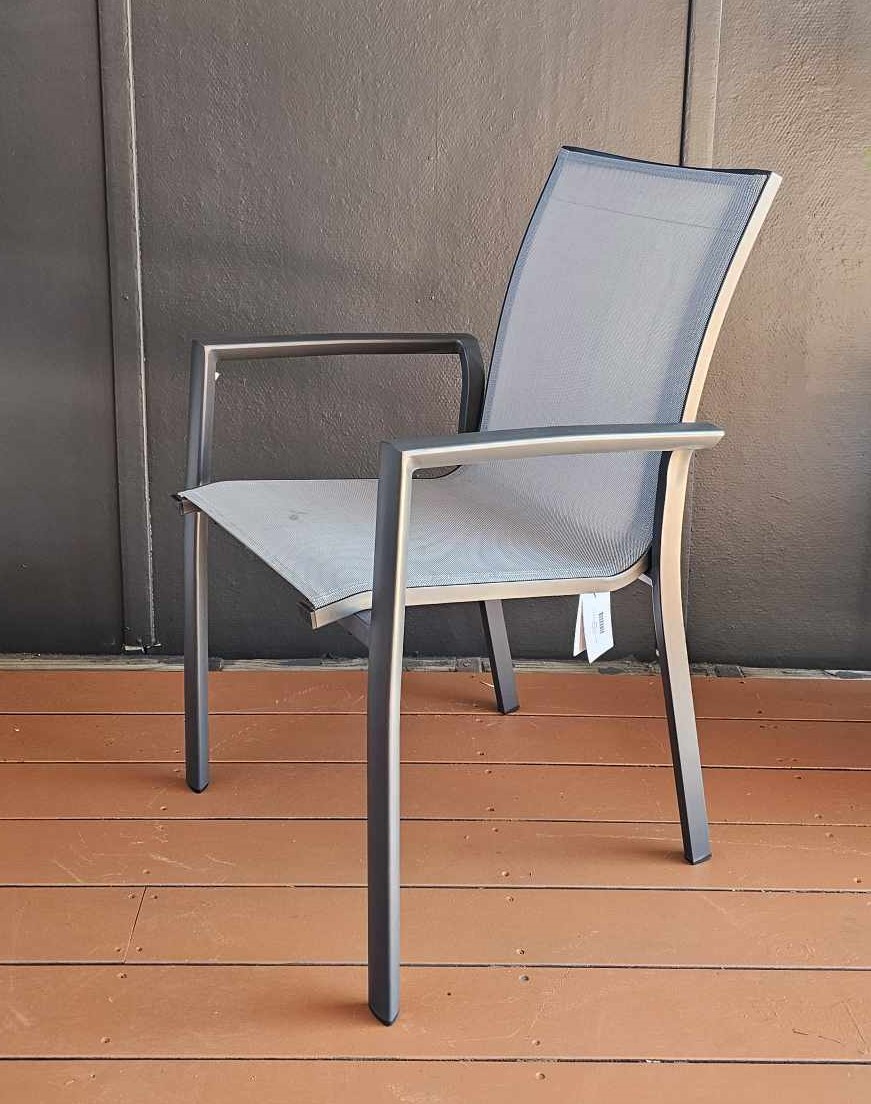 Sultan gunmetal front