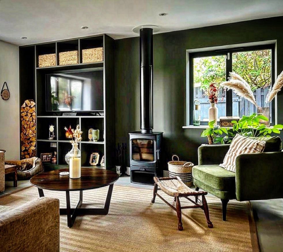 charnwood Aire 7 store stand wood stove wood heater 2